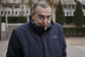 que-hace-el-suegro-de-pedro-sanchez