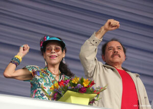 celebra-el-dia-de-la-republica-con-alegria-y-esperanza