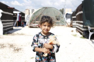 derechos-de-los-ninos-migrantes-en-espana-una-mirada-a-su-proteccion-y-bienestar