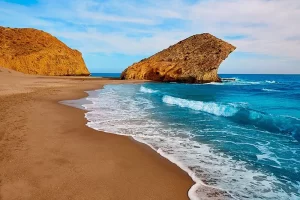descubre-los-encantos-de-los-pueblos-de-la-ribera-alta-un-paraiso-por-explorar