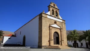 iglesias-en-las-palmas-descubre-los-mejores-templos-y-lugares-de-culto-en-la-isla